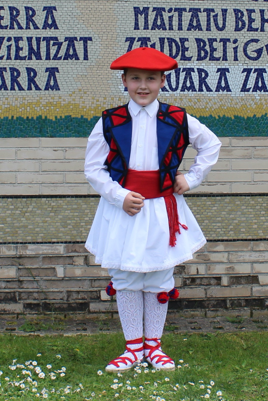 San Fermin Ikastolako Dantza Taldeko jantzia