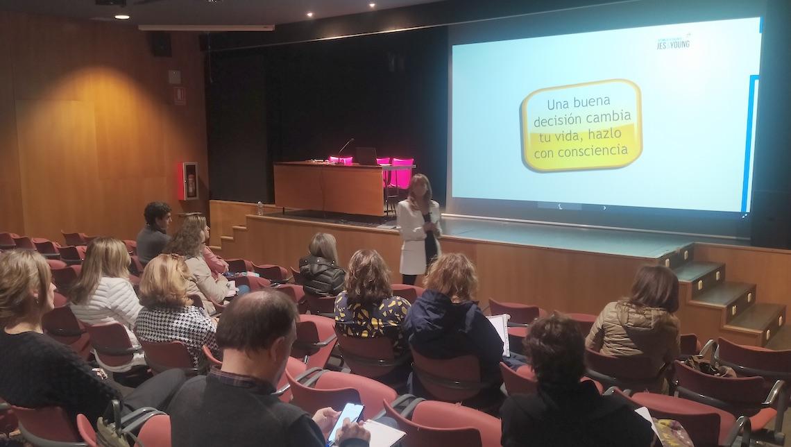 Jesusa García, Orientazio hitzaldian