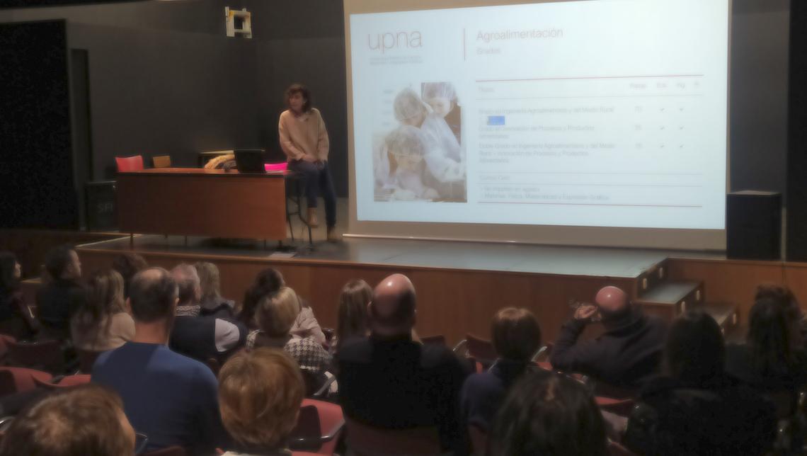 UPNAko hitzaldia San Fermin Ikastolan